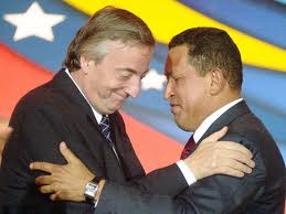 Patriotas latinoamericanos Néstor Kirchner y Hugo Chávez